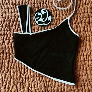 Size XS Tyler McGillavary top